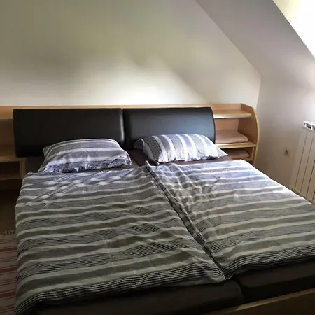 Apartmaji Ozmec Cvetkovci Vakantieboerderij Podgorci