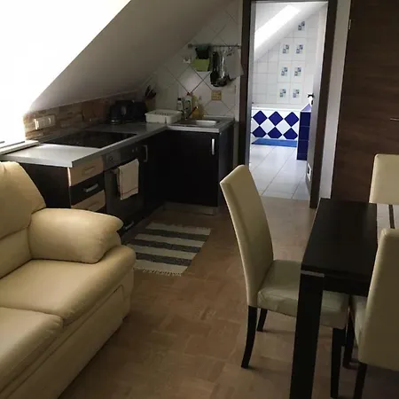 Apartmaji Ozmec Cvetkovci Vakantieboerderij *